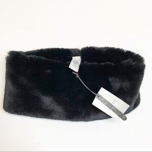 Black Faux Fur Circle Scarf NWT